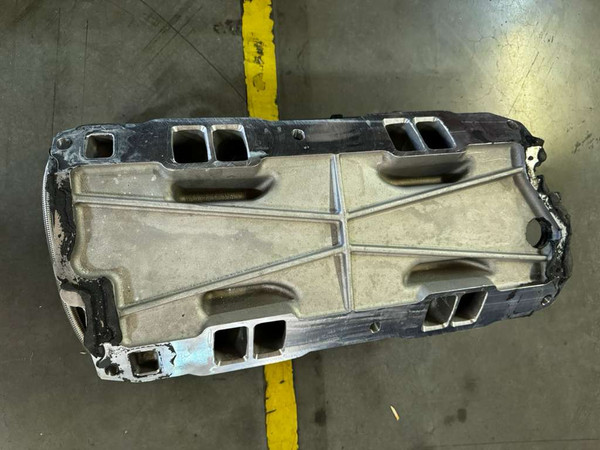 Speedmaster : Outlet® OUT-29803435 Chevy SBC 350 Downdraft EFI Stack Intake Manifold System Satin